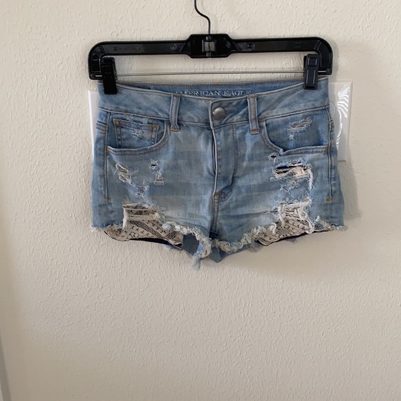 American eagle outfitters super stretch shorts - Picture 2 of 6
